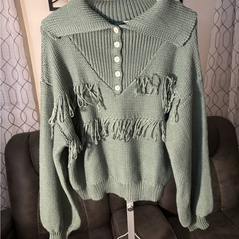 POL Sage Fringe Sweater